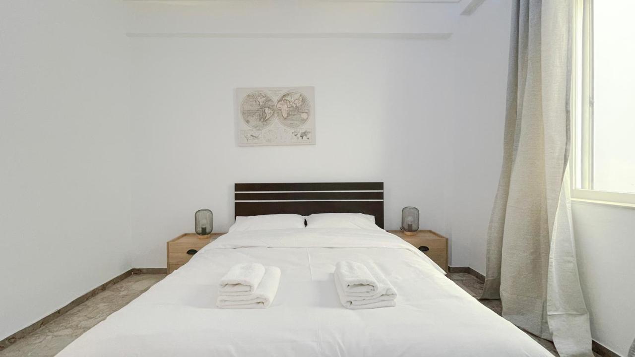 Ferienwohnung Filis Sunny 80Sqm Apt In Viktoria Athen Exterior foto