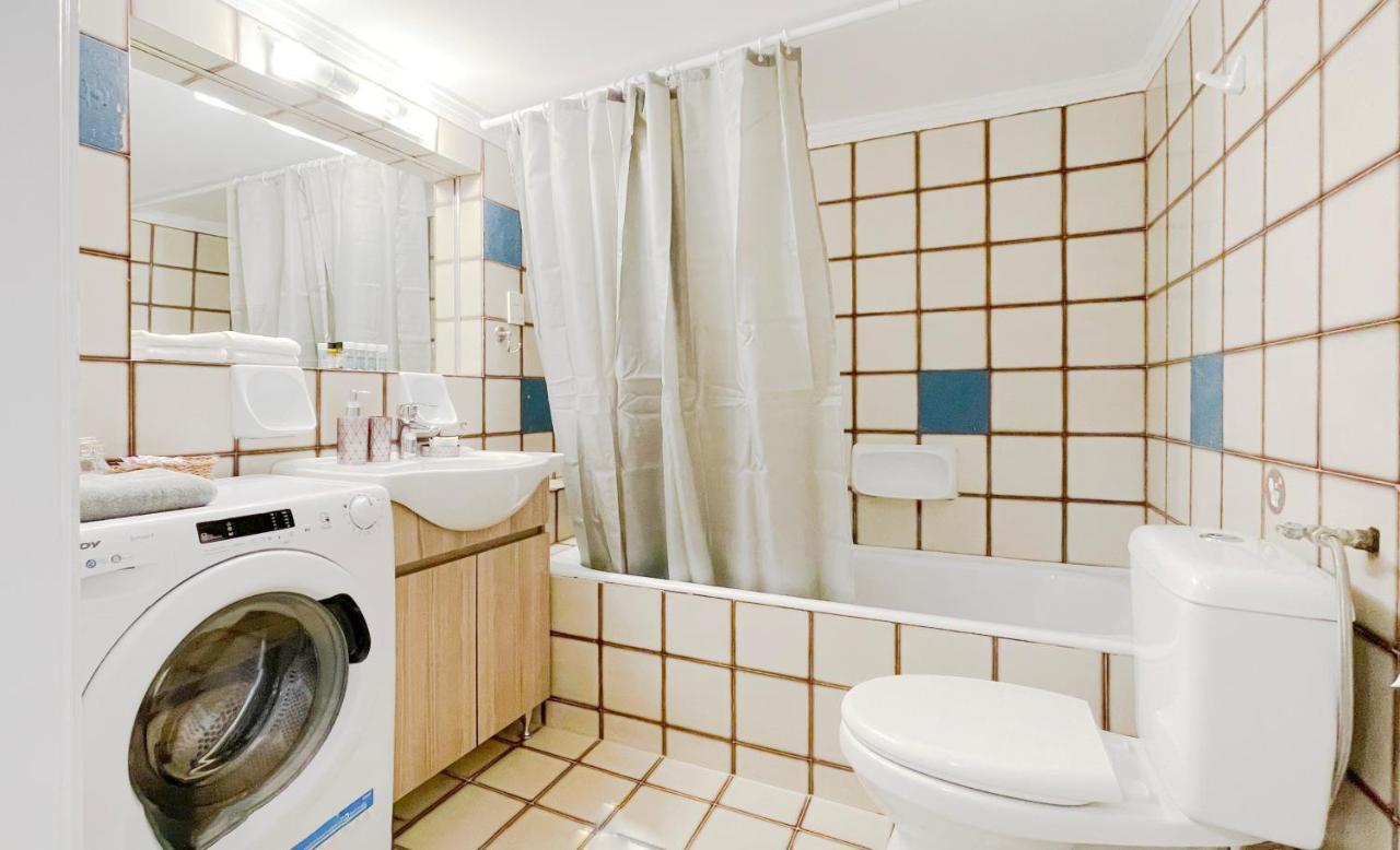 Ferienwohnung Filis Sunny 80Sqm Apt In Viktoria Athen Exterior foto
